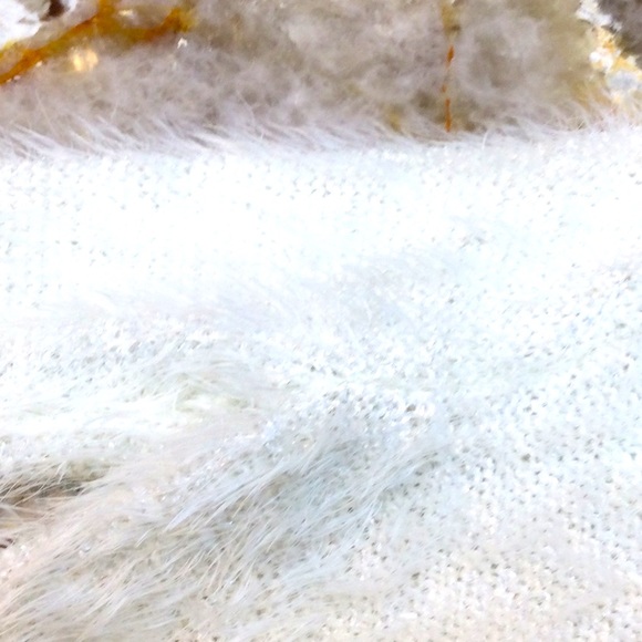 - - Super soft fuzzy Candies sweater - Picture 4 of 5